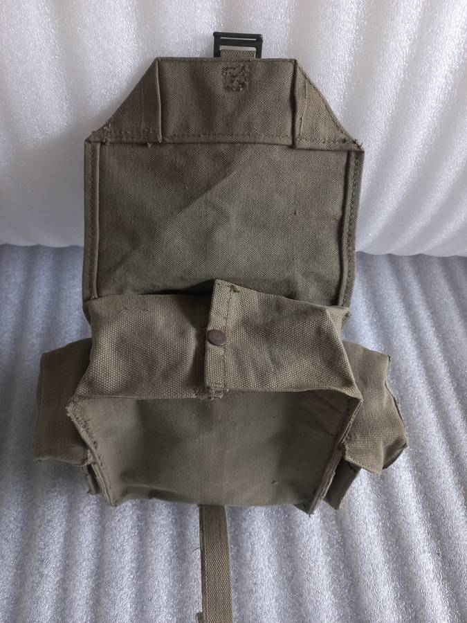 SADF kidney pouch webbing Pat 61/64 part of Pat 73 - ammo, utility, field gear