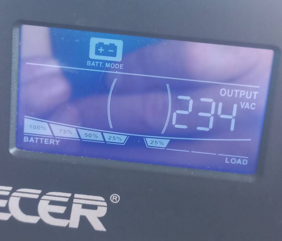 Mecer Lobo 2400VA 1440W 24V Inverter & charger - 2x 12v Batteries Required