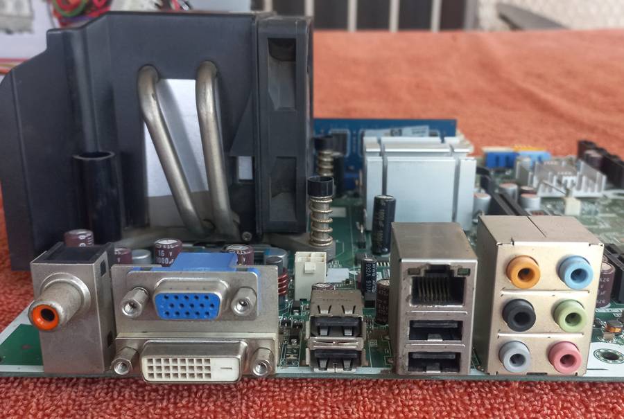 Pc Motherboard, cpu & ram - see photos and discription for full details and specs