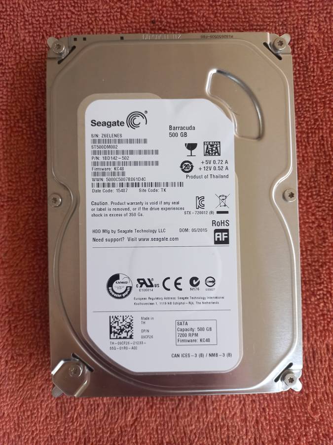 Seagate Barracuda 500gig 3.5'' sata hard drive - see photos of health report