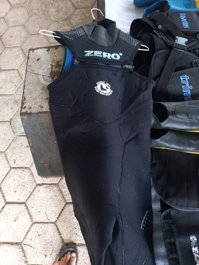 Lot dive gear - see description & photos