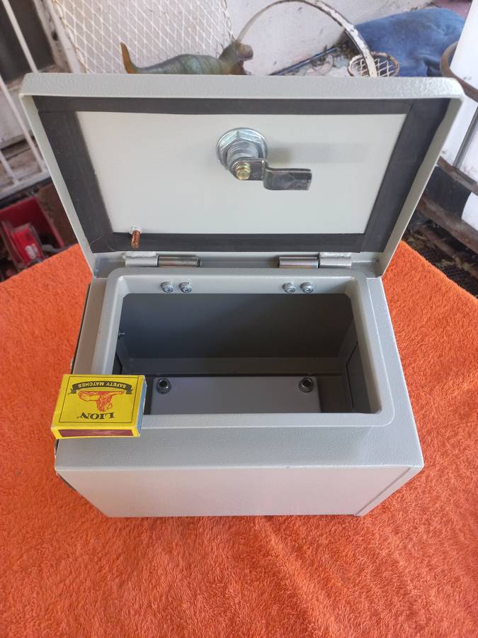 Weatherproof lockable electrical steel box - see description for sizes