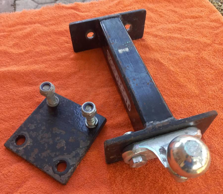 Towbar extension and drop plate / bicycle carrier mount plate