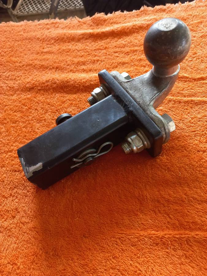 Towbar insert hitch - Insert square piece is 51mm x 51mm
