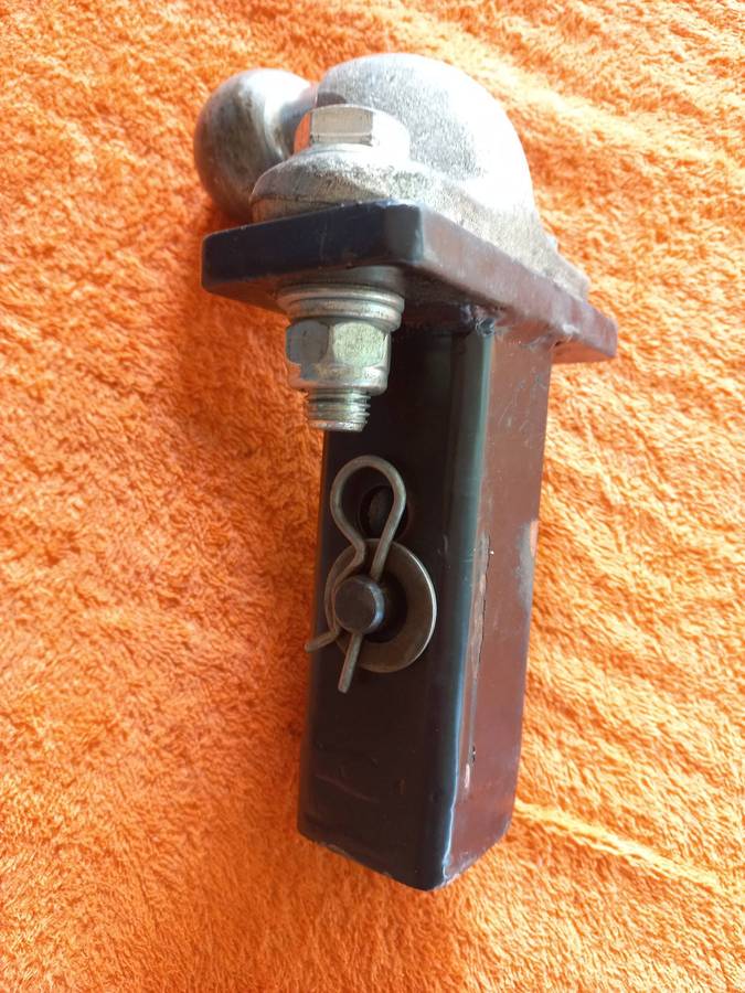 Towbar insert hitch - Insert square piece is 51mm x 51mm