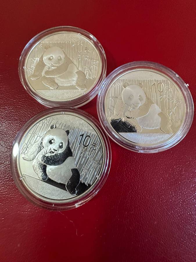 3 x (2015 Chinese Panda 30 gram)
