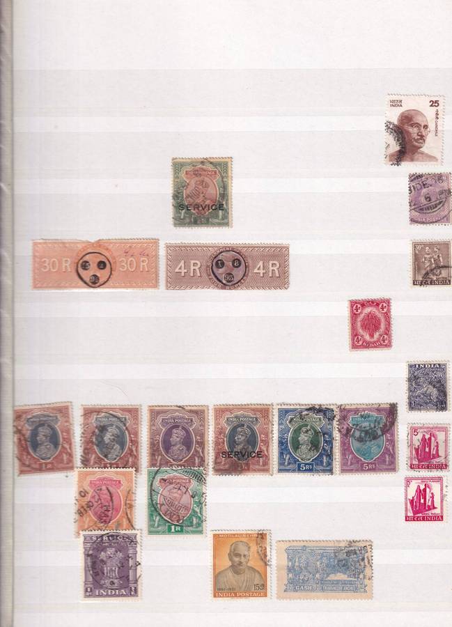 Red 15 page album with India stamps , M/H & used          ( good used condition with faults)