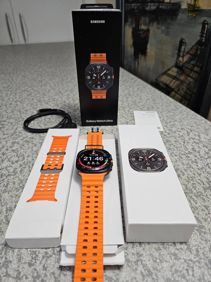 Samsung Galaxy Watch Ultra 47mm Titanium Gray LTE GPS Sapphire Glass