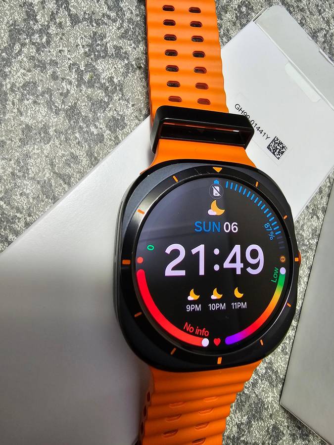 Samsung Galaxy Watch Ultra 47mm Titanium Gray LTE GPS Sapphire Glass