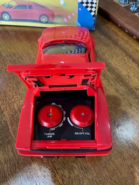 1980'S Ferrari shaped AM battery operated radio model car