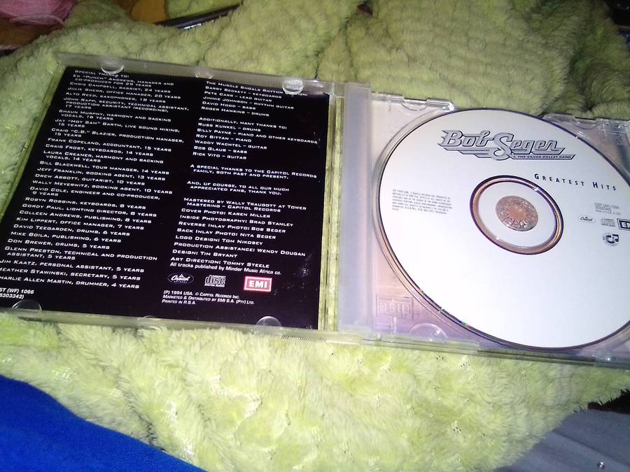 CD.  Bob Seger.  Greatest Hits.