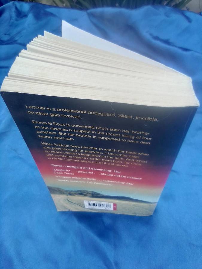 `Blood Safari"  Deon Meyer   Soft cover.