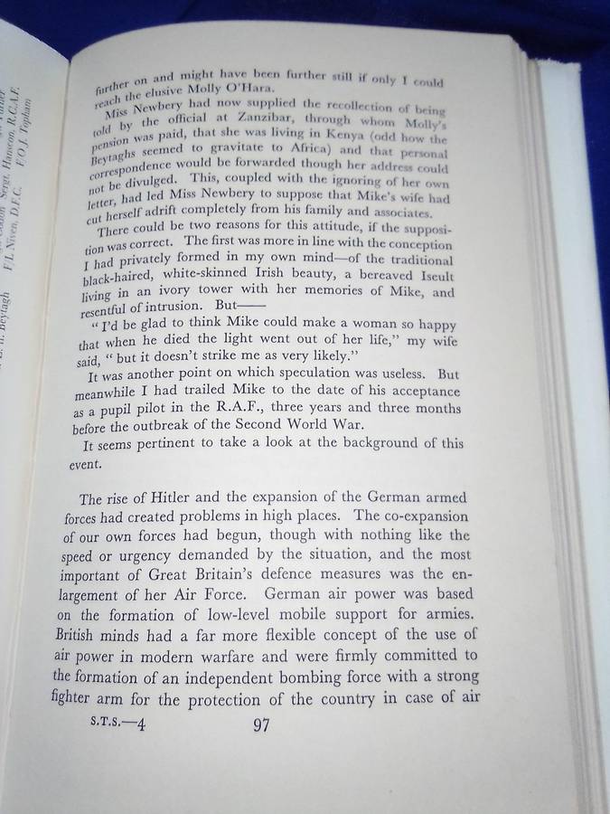 "Shoulder the Sky". Gil Thomas.  Soft cover.