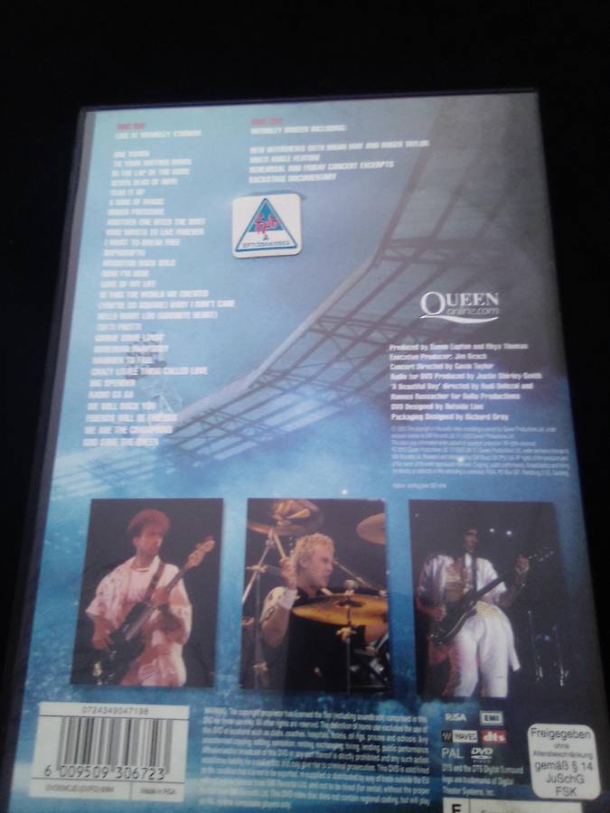 DVD Queen .  Live at Wembley Stadium.  2 DVD Set.