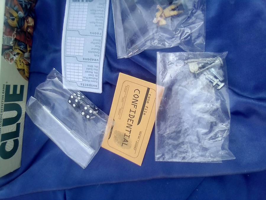 Clue. Parker Brothers Classic Detective Game.  Complete.  Condition:. Very good.