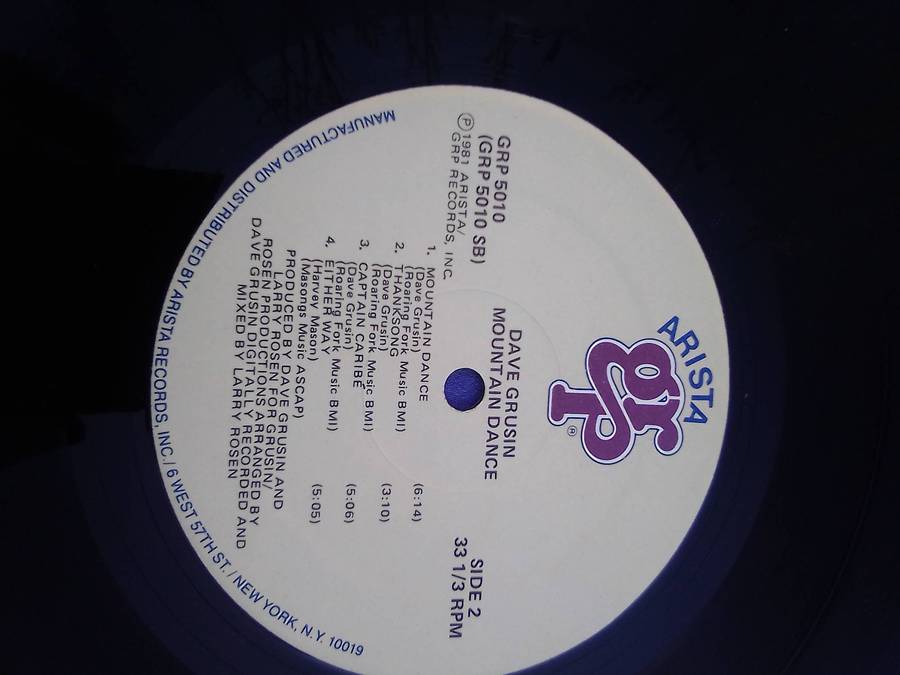 L.P.  Dave Grusin.  Mountain Dance. Cover: Very good.  L.P.:Very good.