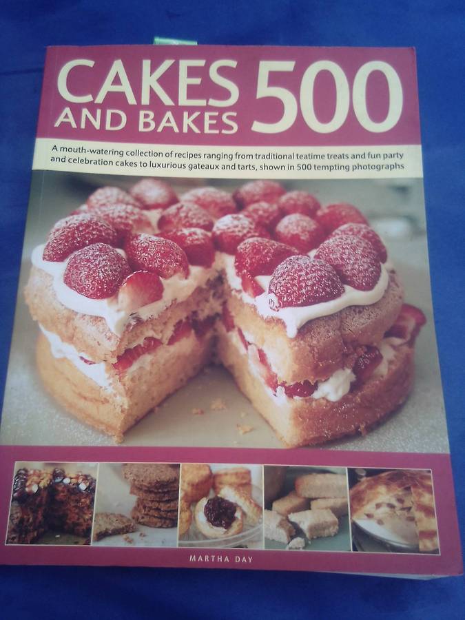 "Cakes and Bakes' Soft cover.
