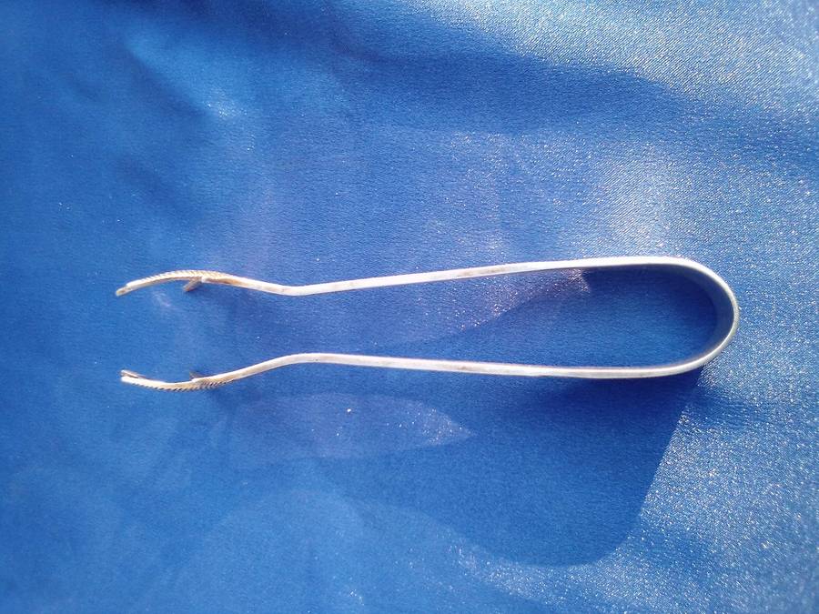 Ice tongs.