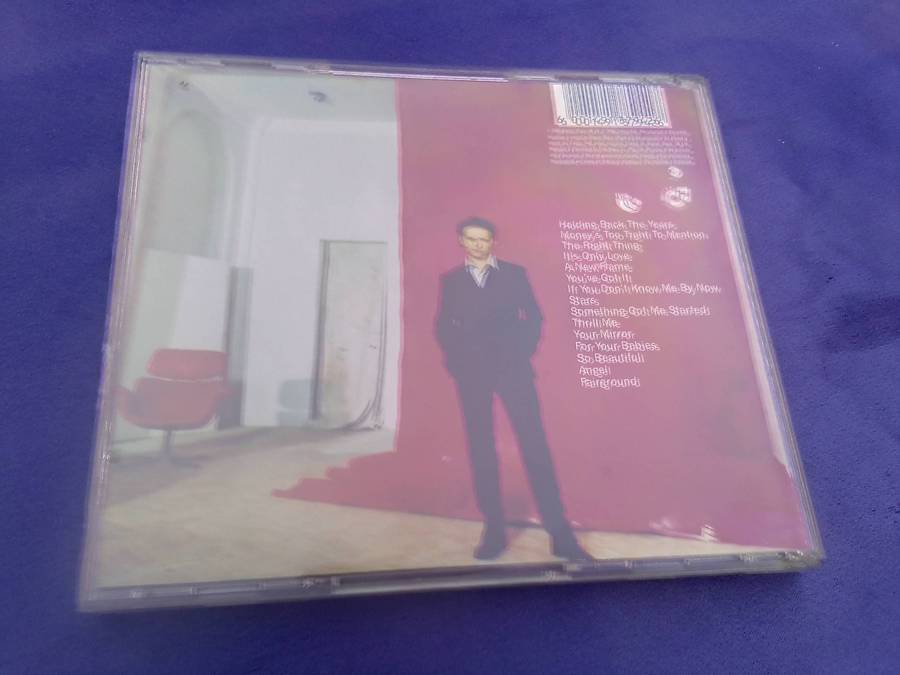 CD. Simply Red.  Greatest Hits.