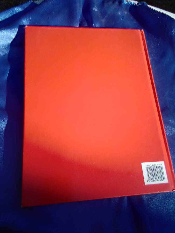 "The Garfield Super Selection". Hard cover.  Condition:. Excellent.