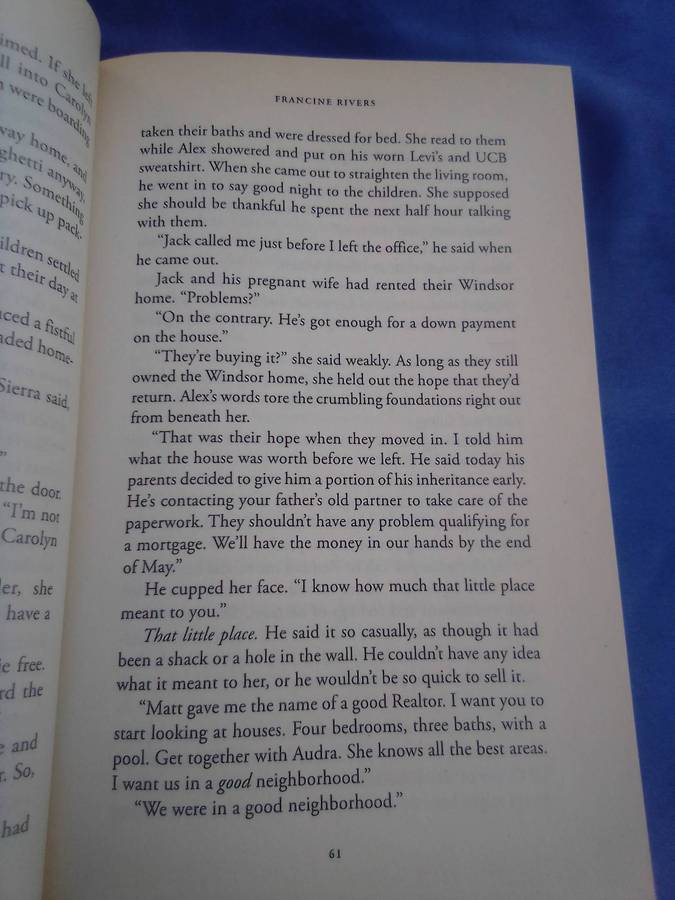 "The Scarlet Thread". Francine Rivers. Soft cover.