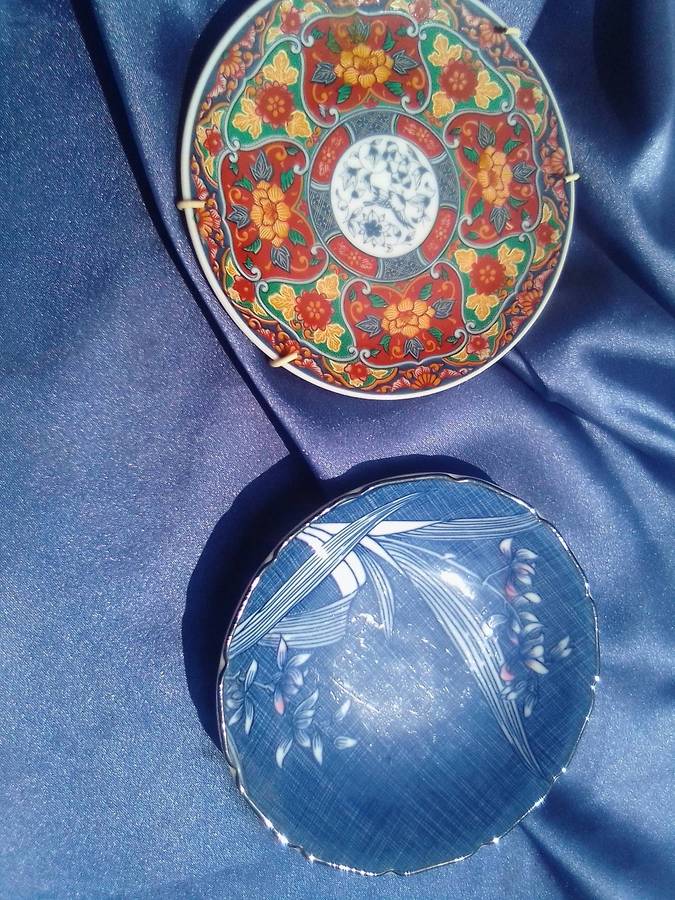 Joblot of saucers/butter pats. No chips, cracks or repairs.