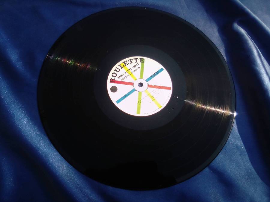 L.P.  Basie plays Hefti.   Cover: Very good.  L.P. Very good.
