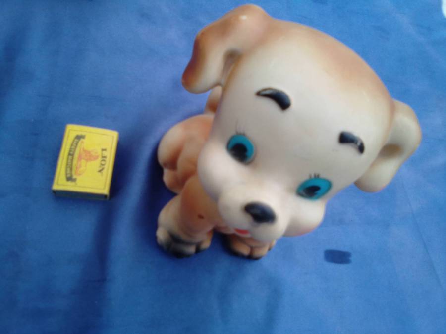 Retro squeaky toy.