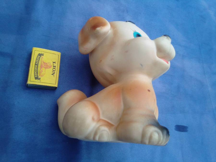 Retro squeaky toy.