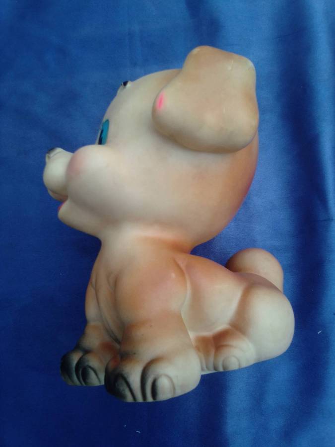 Retro squeaky toy.