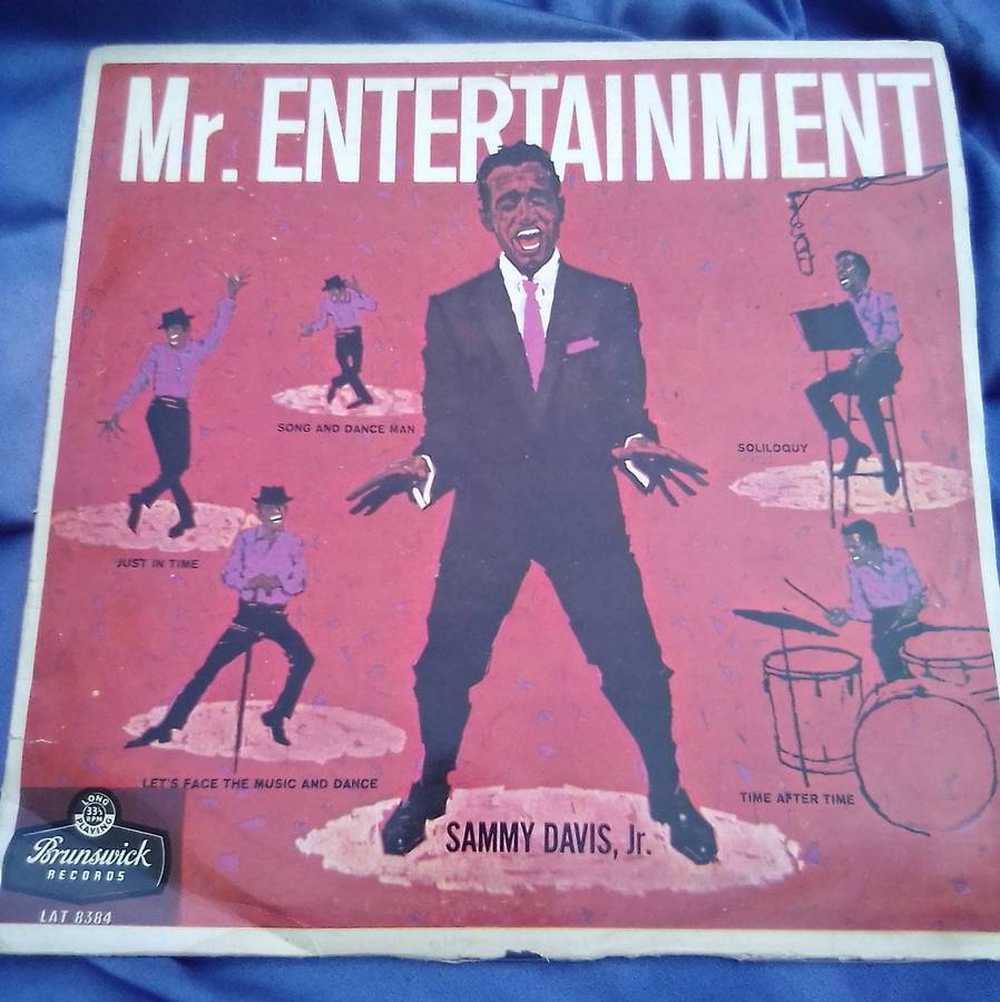 L.P.  Mr. Entertainment.  Sammy Davis Jnr.  Cover:  Very good.  L.P.: Very good.