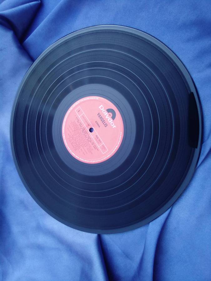 L.P.  Vangelis.  Cover: Stuck together.  L.P.: Very good.