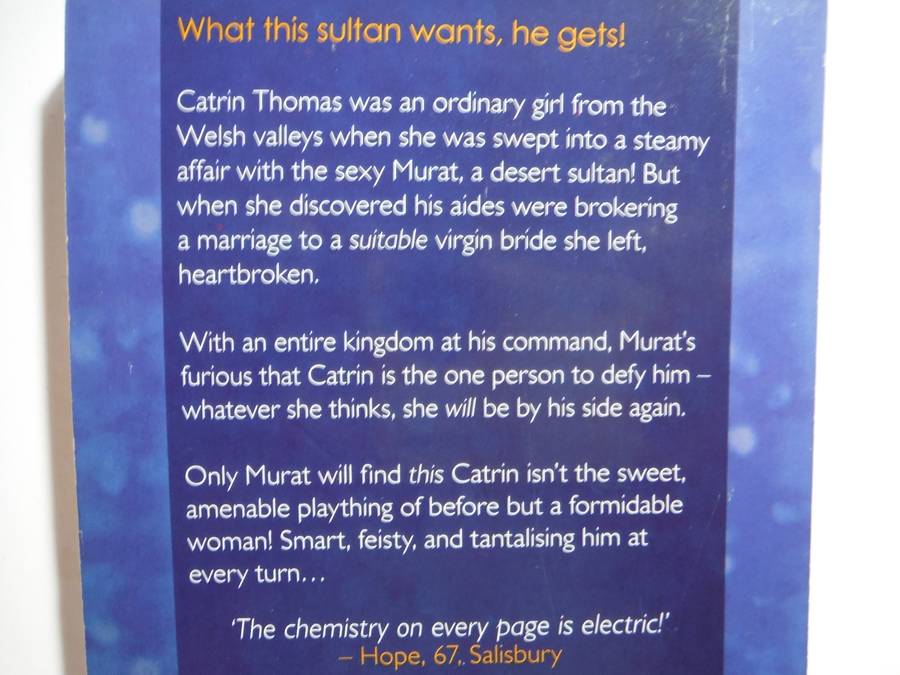 Mills & Boon : Seduced by the Sultan - Paperback - Sharon Kendrick