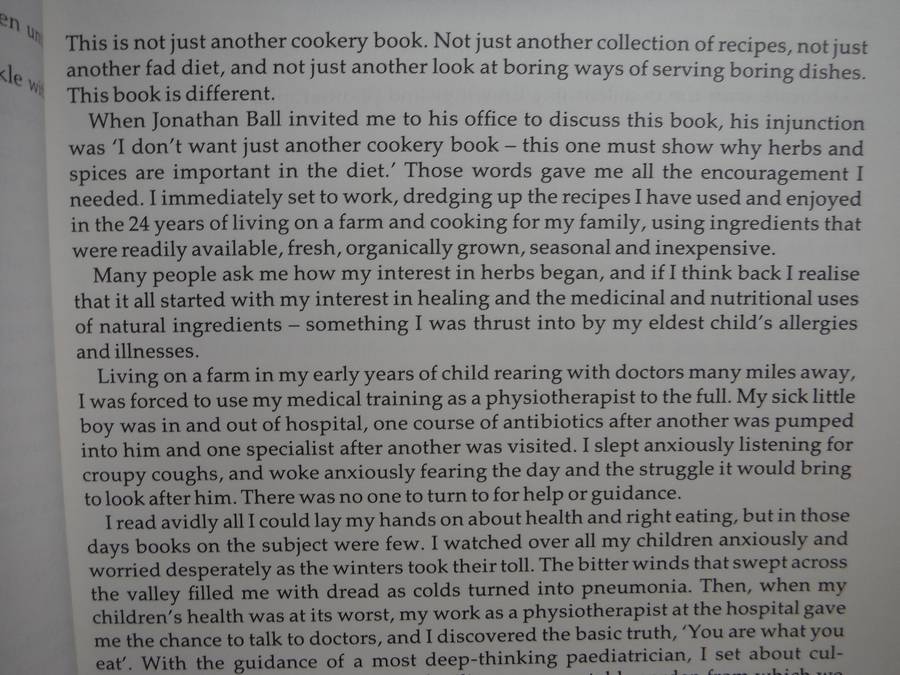 Herbs & Spices Cookbook - Softcover - Margaret Roberts