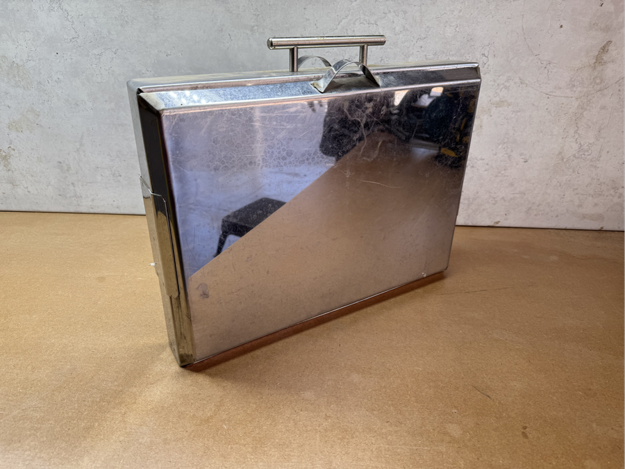 Braai, Portable suitcase style braai