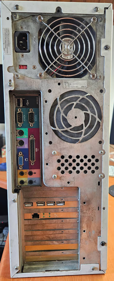 Compaq Deskpro EN  (1999)