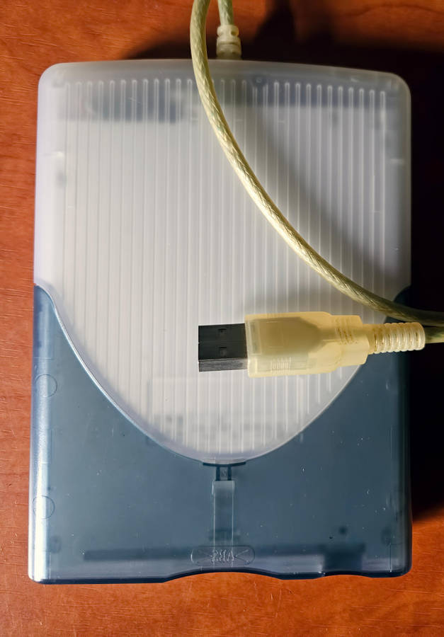 iMac G3 style USB floppy drive. Bondi - Blue