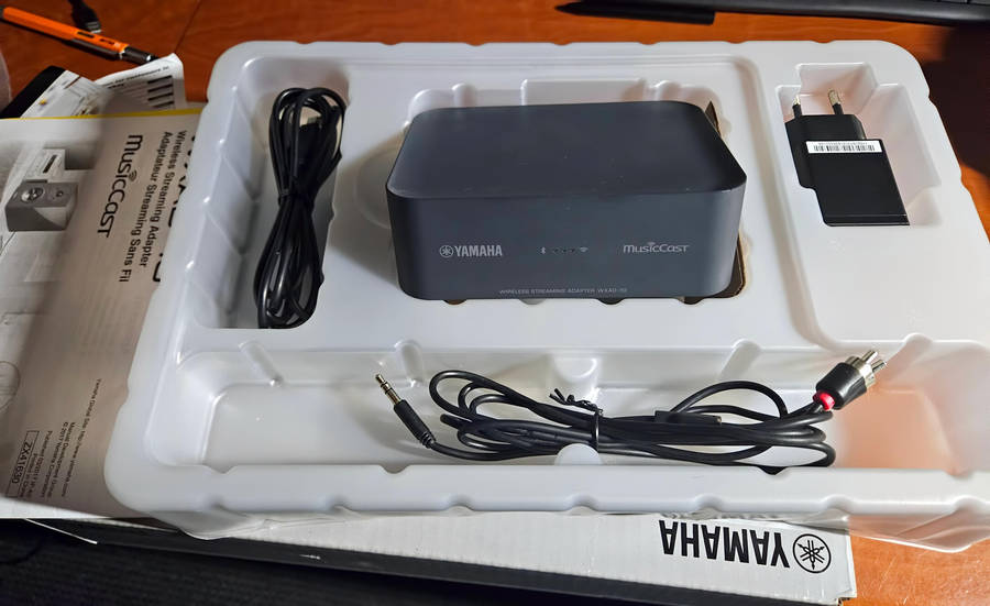 Yamaha XWAD-10 Wireless Streaming Adaptor