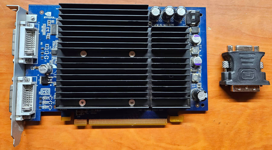 Nvidia Geforce 6600 256Mb Genuine Apple card.
