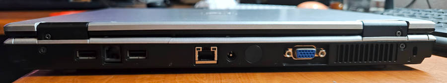 Sahara 14" XP Laptop (2006)