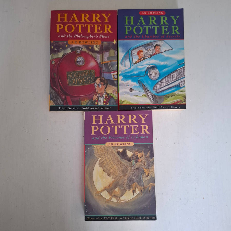 3 X  Harry Potter paperbacks
