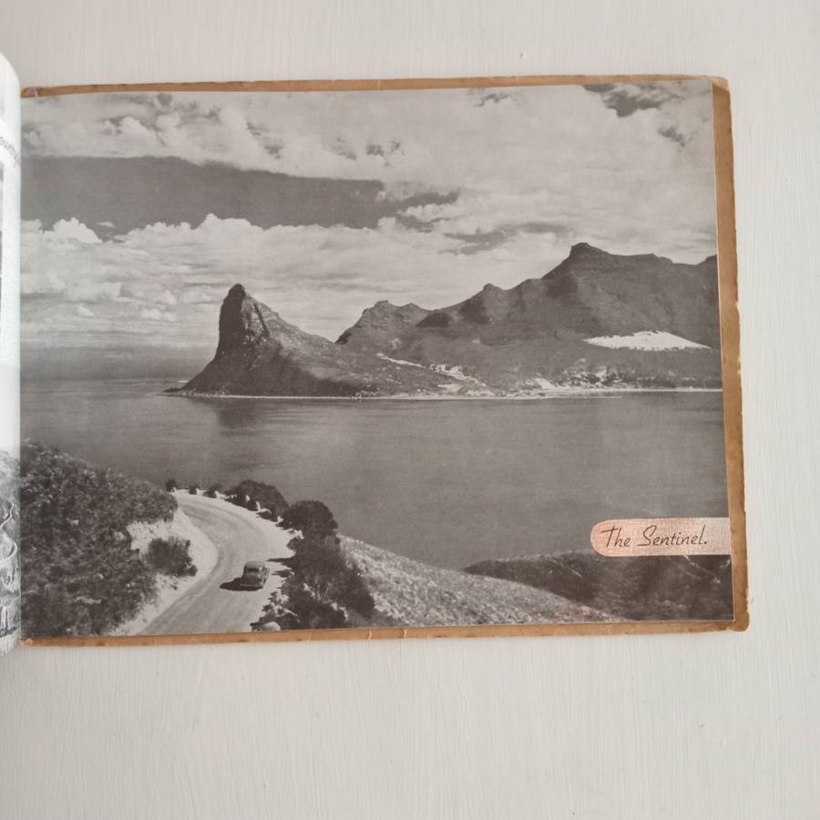 City of Cape Town. Royal Visit 1947. This Souvenir Brochure is produced for the cooperation of the C