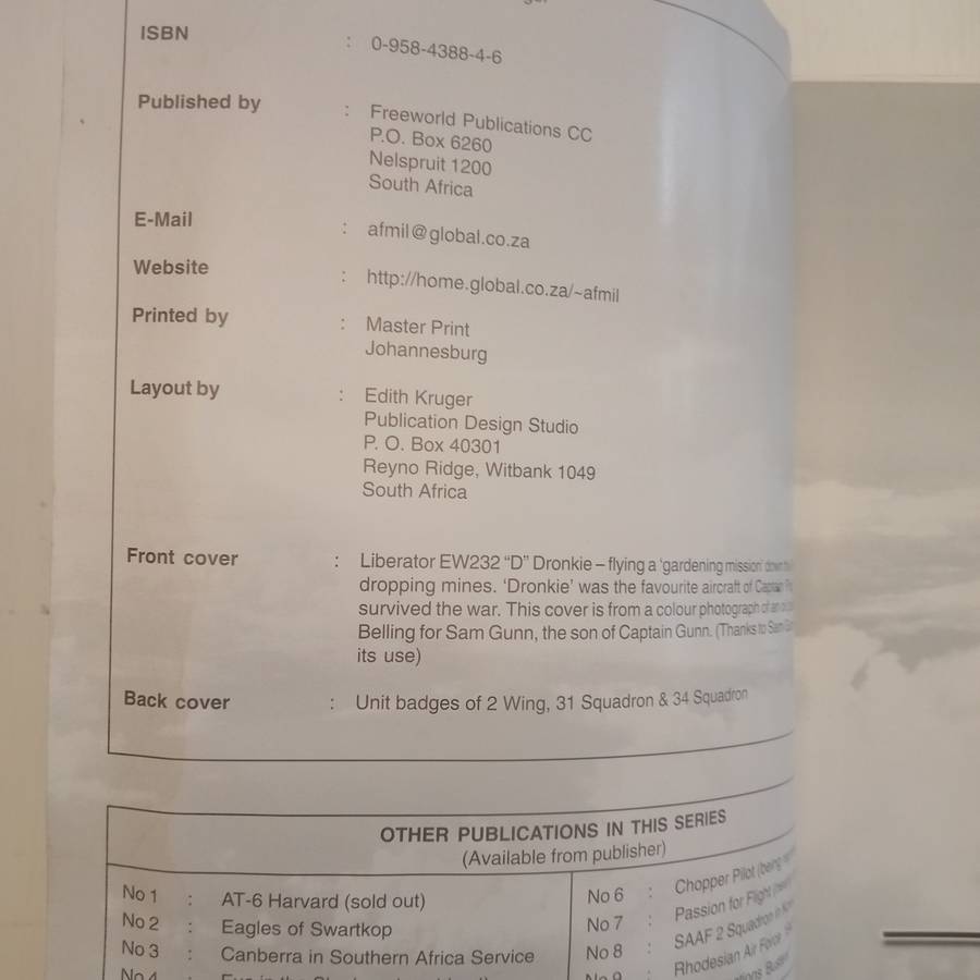 The men who went to Warsaw - Lawrence Isemonger