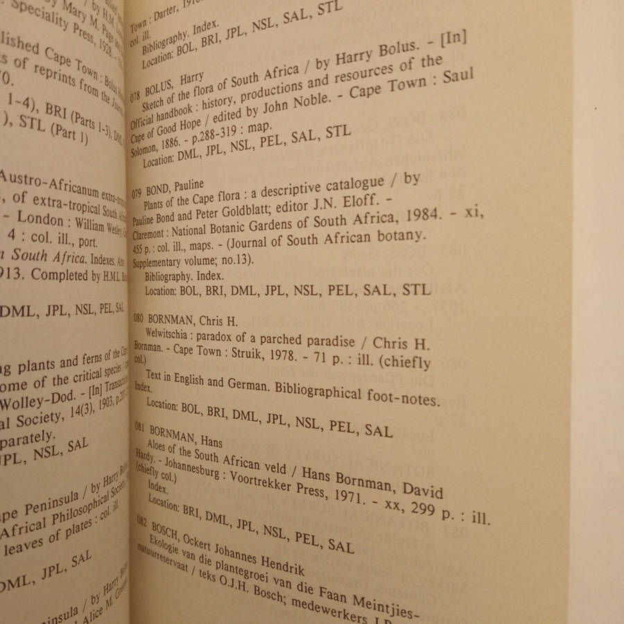 Southern African botanical literature, 1600-1988 (A. S. Kerkham)