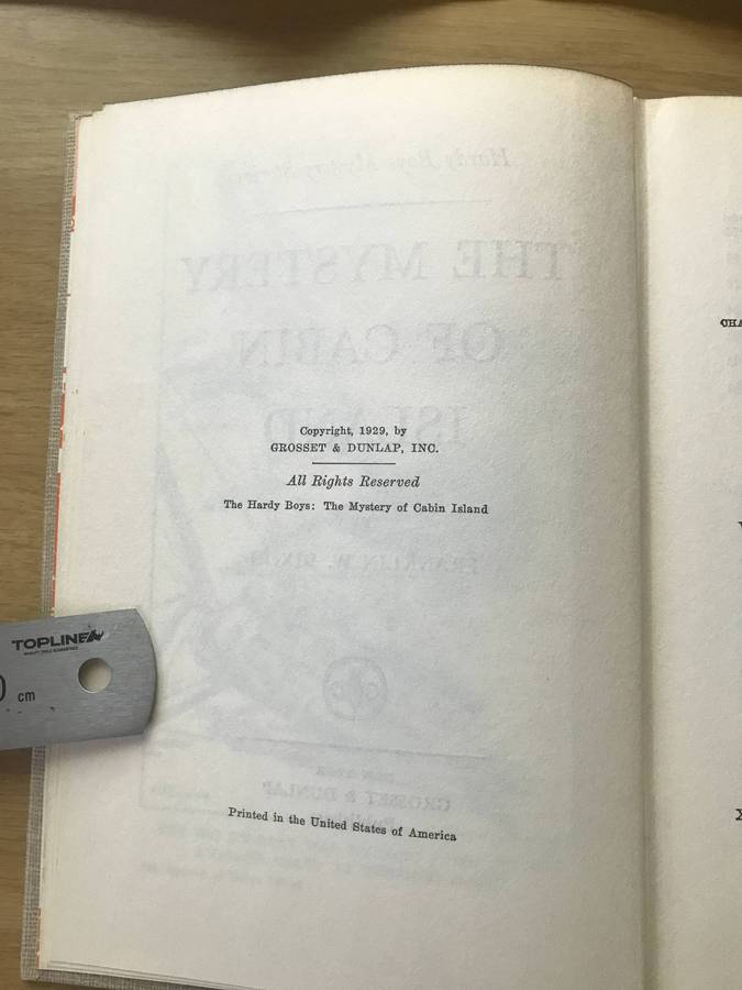 The Hardy Boys. The Mystery of Cabin Island