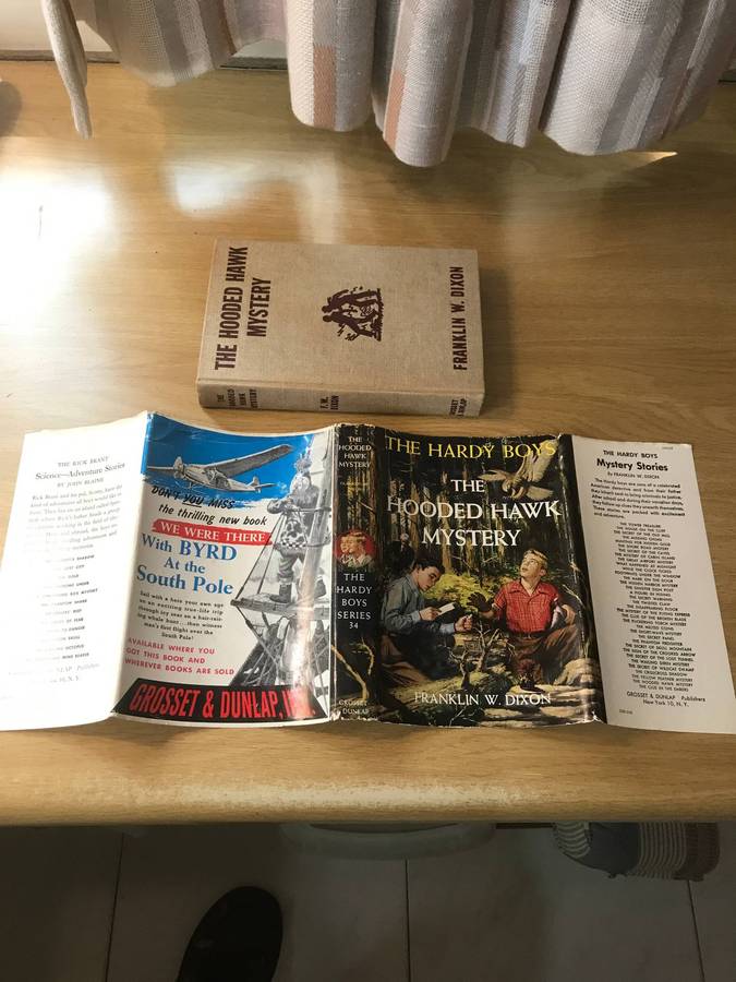 The Hardy Boys. The Hooded Hawk Mystery