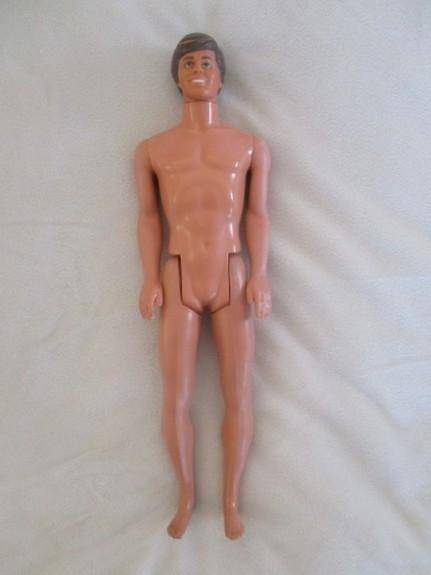 Barbie - Rare vintage Ken made in Hong Kong - knees bend - needs TLC
