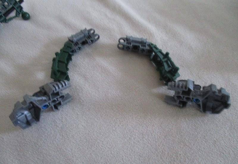 Two sets 2004 Lego Bionicle in original containers - Matau and Nuju