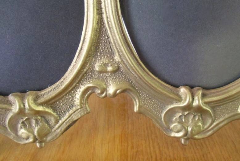 Stunning vintage Art Nouveau solid brass double photo/picture frame
