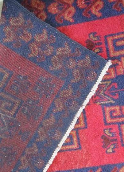 Hand knotted 100%  wool Pakistani rug - 138cm x 85cm (1380mm x  850mm)